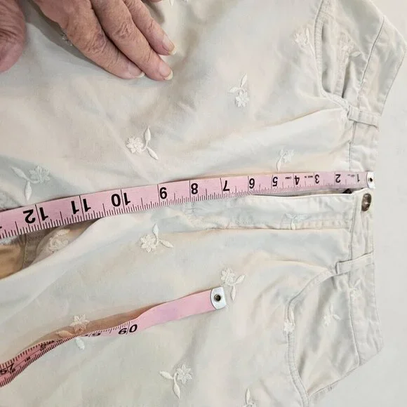 Talbots Ankle Pants Women's Size 10 Beige Tan Embroidered Flowers Cotton - Picture 9 of 11